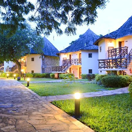 Ledger Plaza Bahari Beach Hotel Dar es Salaam Exterior photo