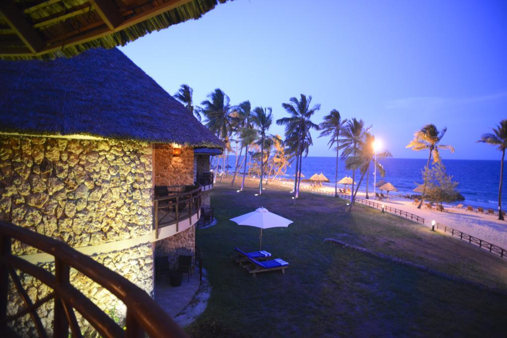 Ledger Plaza Bahari Beach Hotel Dar es Salaam Exterior photo